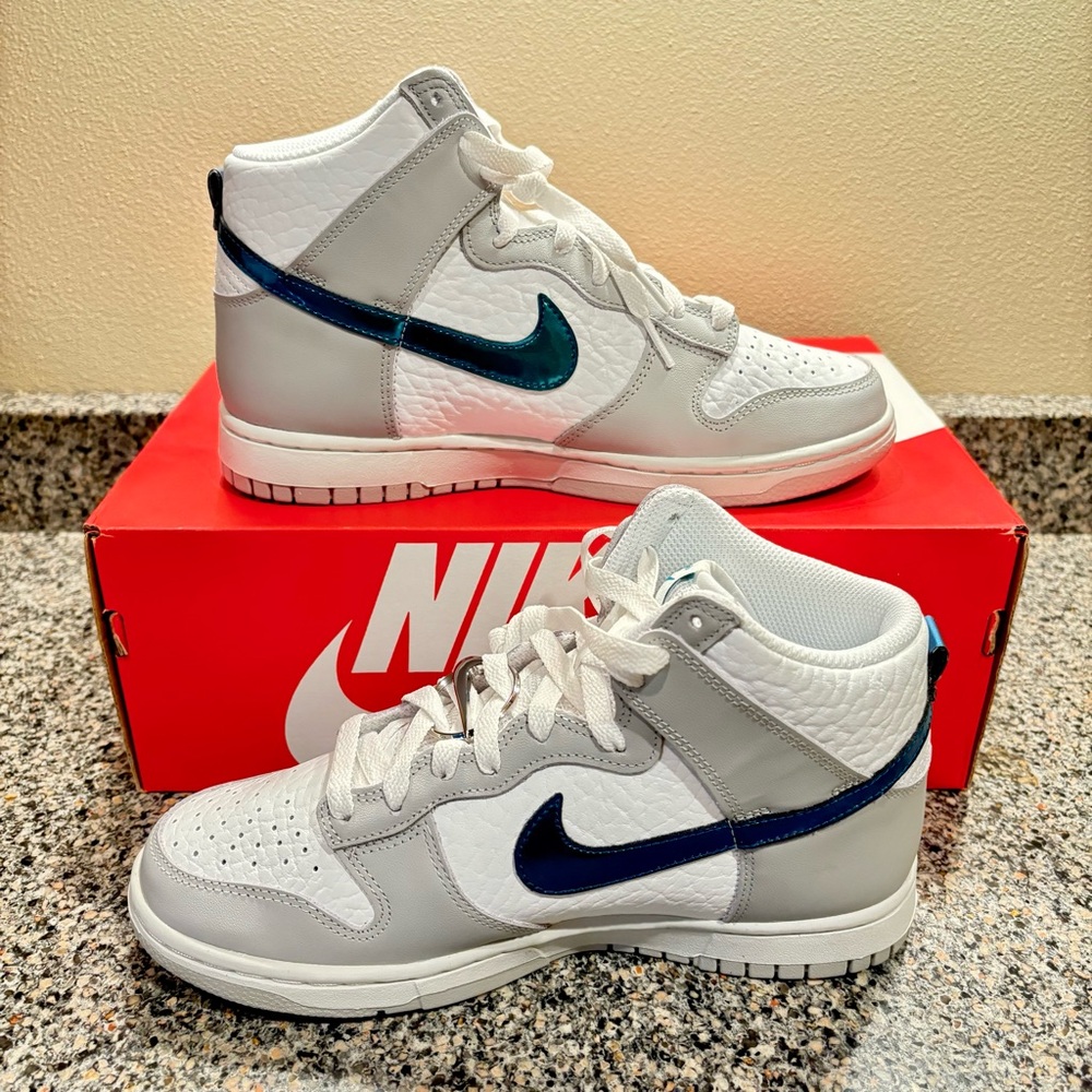 NEW Nike Dunk High FLS Summit White/Grey-Teal Women’s Size 8 DR7855-100✅ - Picture 2 of 5